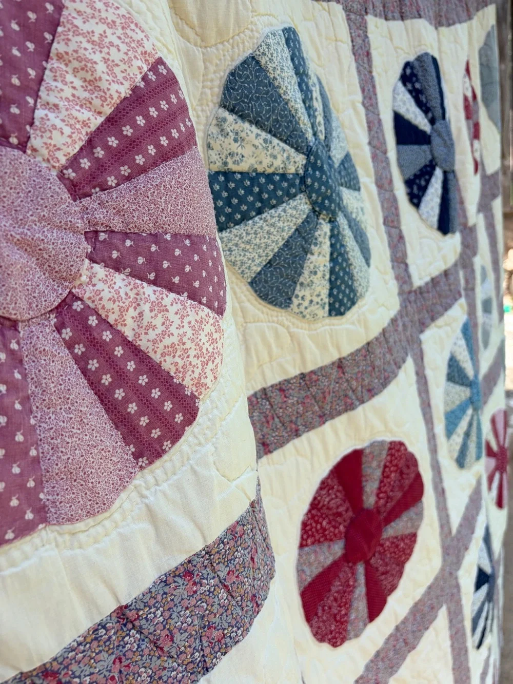 Vintage Handmade Dresden Plate Quilt - 84x85-Cottagecore Floral Patchwork Quilt